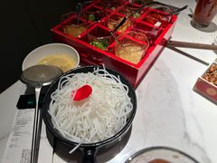 -领鲜天下·焗海鲜·花胶鸡(天目里店)