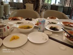 -浅深(世茂滨江精品店)