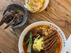 -每碗面馆(新鸿安大厦店)