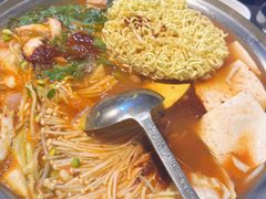 部队火锅-富乐满韩国正宗炸鸡韩国料理(虹泉路店)