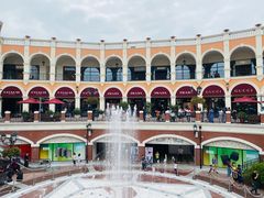 -佛罗伦萨小镇广佛名品奥特莱斯(疏港路店)