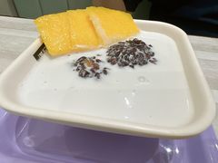 芒果白雪黑糯米-满记甜品(世茂二店)