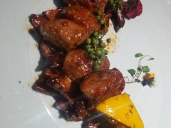 牛肝菌辣炒沙茶牛腱-潮堂 · 潮州菜(国贸商城店)