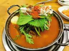 -喇喇排骨火锅·传统韩式脊骨汤(望京西园总店)