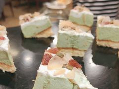 -汇泉王朝大饭店-旋转餐厅(南海路店)
