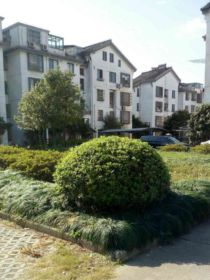 淀湖山庄-"朱家角老小区,一期盖的早,住的大部分是."-大众点评移动版