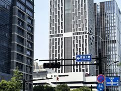 -建设三路(地铁站)