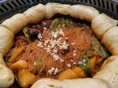 -哈尔滨烧烤·山河村铁锅炖(交大店)