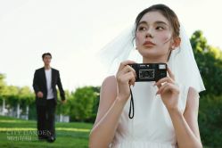 -城市花园婚纱摄影