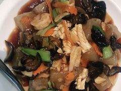 三鲜焖子-小船渔村•大连菜•大连焖鱼(明泽街店)