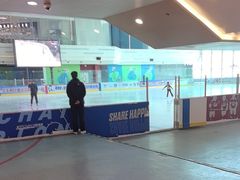 -冠军冰场CHAMPION RINK(凯德广场店)