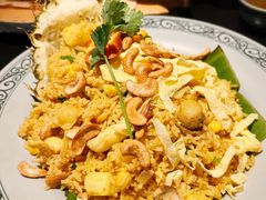 -大头虾越式风味餐厅(光明广场店)