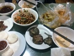 某两只的晚餐-朱家花园食府(顺城王府井店)