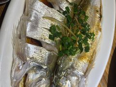 -小镇大厨私房餐厅