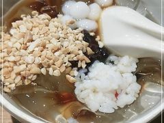 -皇城坝小吃(科华成都王府井购物中心店)