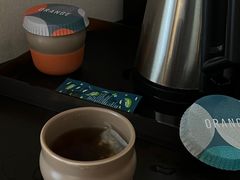 -桔子酒店(上海西藏北路地铁站店)