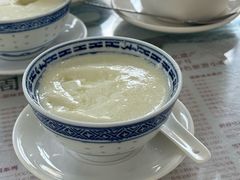 -周大娘牛乳(旧寨古村总店)
