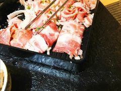 -烤路里·韩国品质自助烤肉(石路天虹4号店)