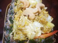 -Dang restaurant (patong phuket)