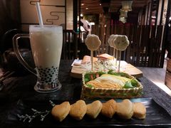 -湊湊火锅·茶憩(新中关购物中心店)