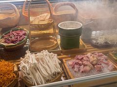 -一绪に寿喜烧(荟聚店)