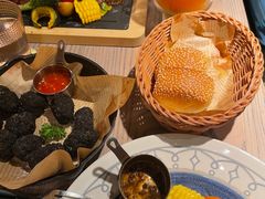 -德斯堡德国餐吧(锦华万达店)