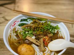-湖南牛肉特色粉面(华屏路店)