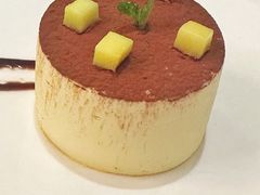 -龙虾酒吧扒房(宁波香格里拉店)