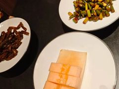 -鸽子侯·家宴·平价海鲜(市图书馆店)