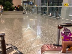 -星巴克(浦东机场T2到达店)