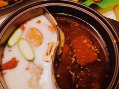 -钢管厂五区小郡肝串串香火锅(梅川路店)