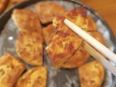 料理烤特色火烧-老东镇啤酒屋海鲜加工·蒸汽海鲜·海鲜烧烤(台东店)