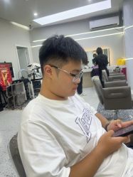 -苏豪路易士·嘉玛发廊