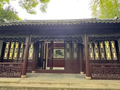 -汇龙潭