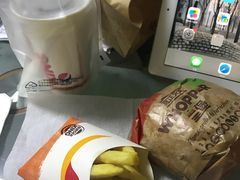 -汉堡王(上海凌云壹街坊店)