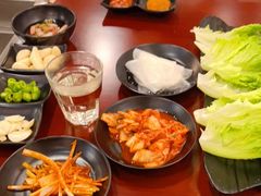 -肉甲韩国木炭烤肉(新壹街1店)