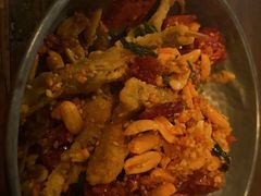-SISTERS BAR RESTAURANT川意酒馆(嘉善老市H楼店)