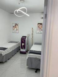 -瓷肌博士·祛痘科技美肤