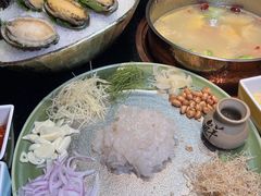 -得意咚瓜·顺德鱼生·冬瓜火锅(深圳首店)