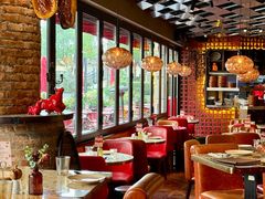 -BROWNSTONE布朗石西班牙餐厅(富城店)