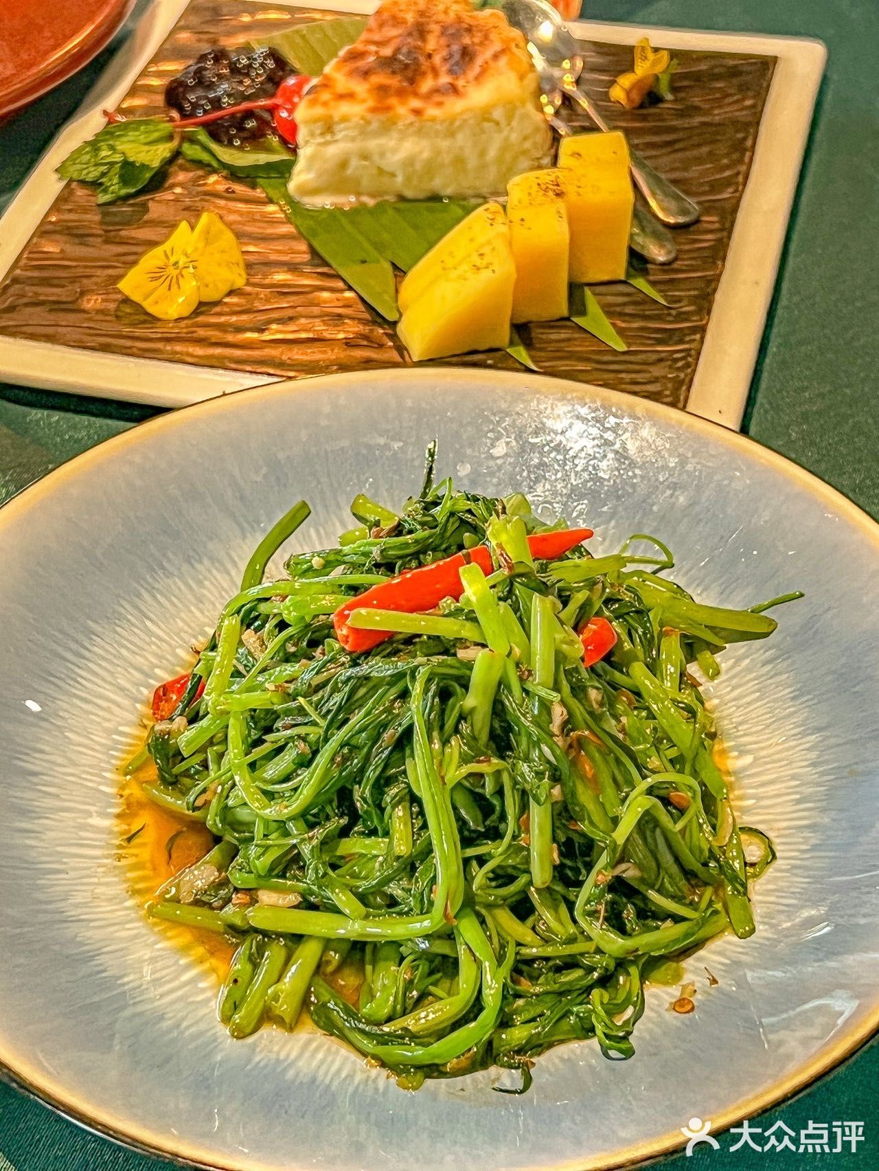 一直都对这道菜情有独钟，里面有20多种泰国当地的调料