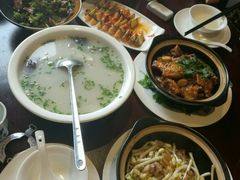 -温汤大酒店餐厅
