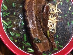 -小龙大肉面馆