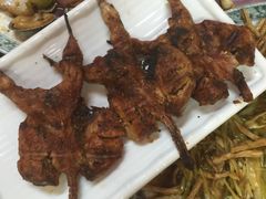 -黑龙江美食城(三角公园店)
