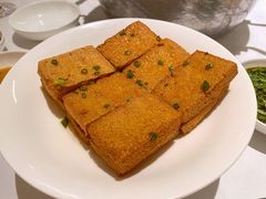 招牌炸豆腐-红雀围·海鲜火锅(陆家嘴中心店)