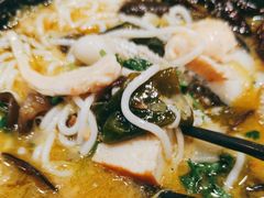 -肥汁米蘭香港米线(长宁来福士店)