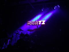 -TZ House音乐现场(茅台店)