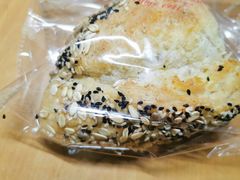 全麦杂粮包-BROAD面包路·欧式面包(龙湖时代C馆店)