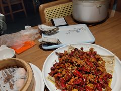高压锅蒸乳山生蚝-乔街深夜食堂·台州菜·高压锅生蚝(杭州总店)