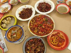 -老三样·旧食新味(绿地店)